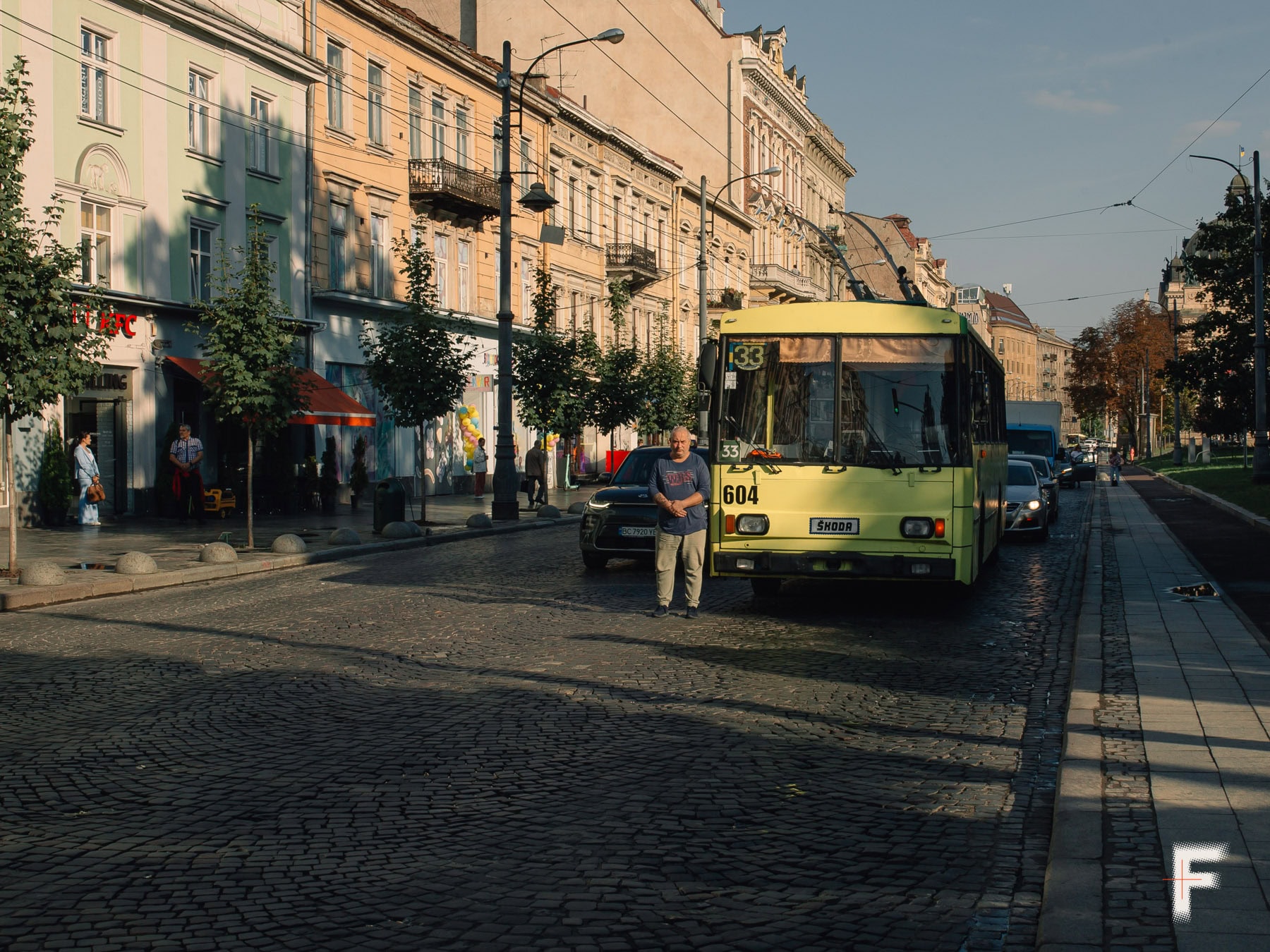 Львів вшановує пам’ять: як далеко від фронту не забувати про війну