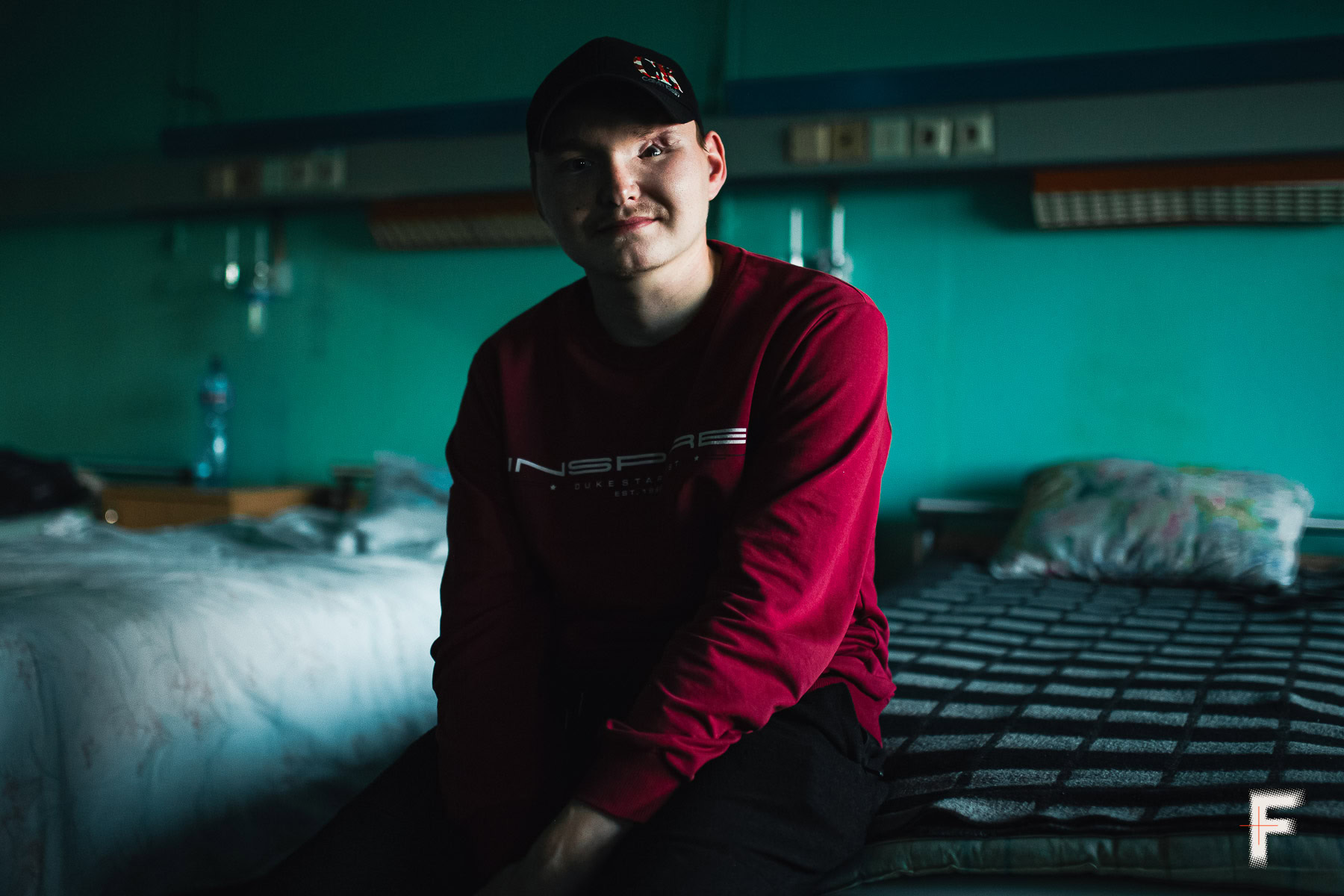 Портрет пацієнта після реконструктивної хірургії обличчя.