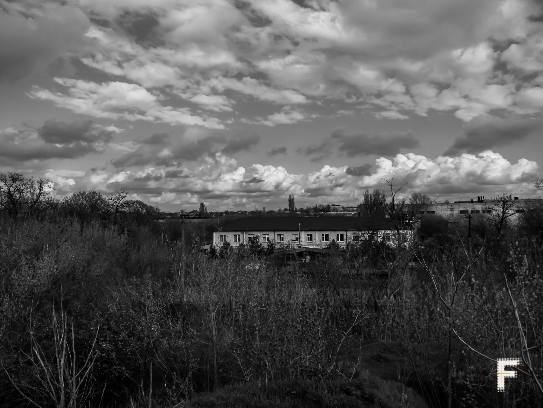 Миколаїв. Не можна забути, як серпневе сонце сідає над Південним Бугом