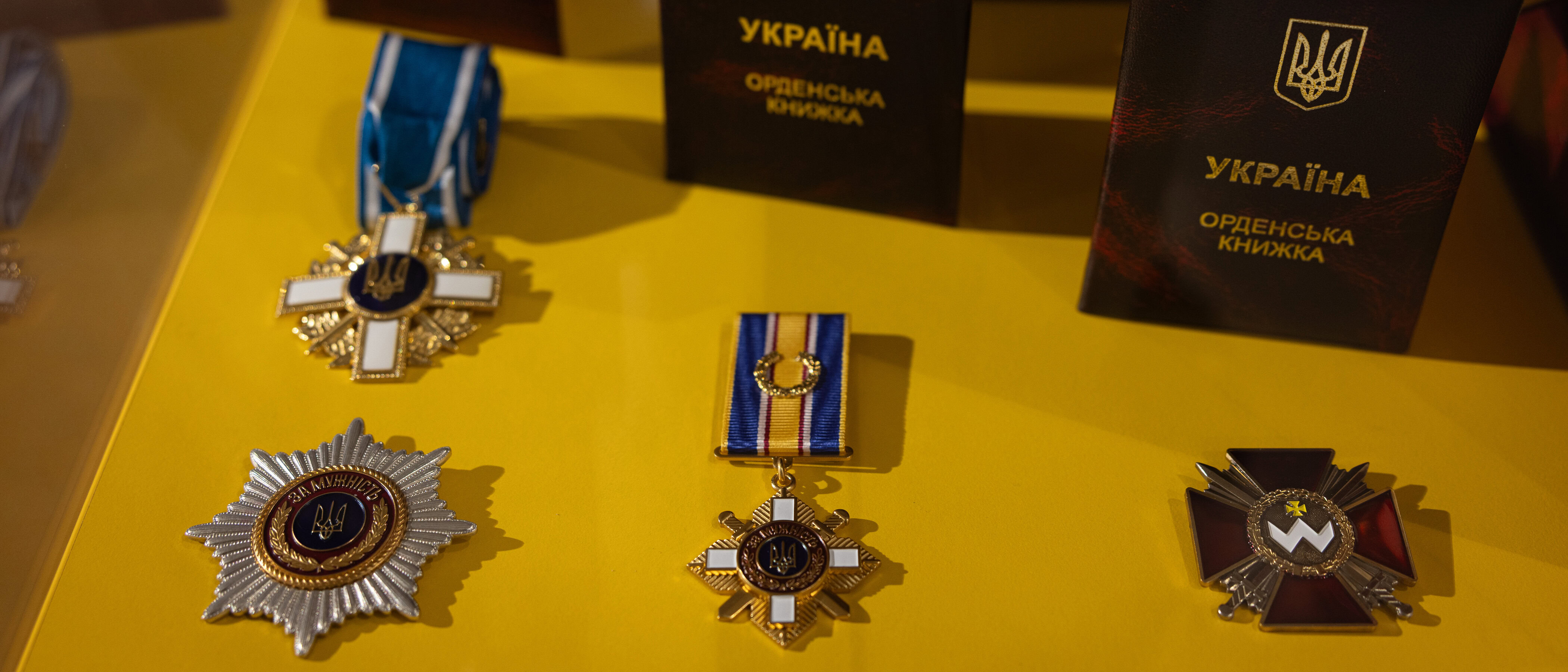 Ордени, державні нагороди для українських військових