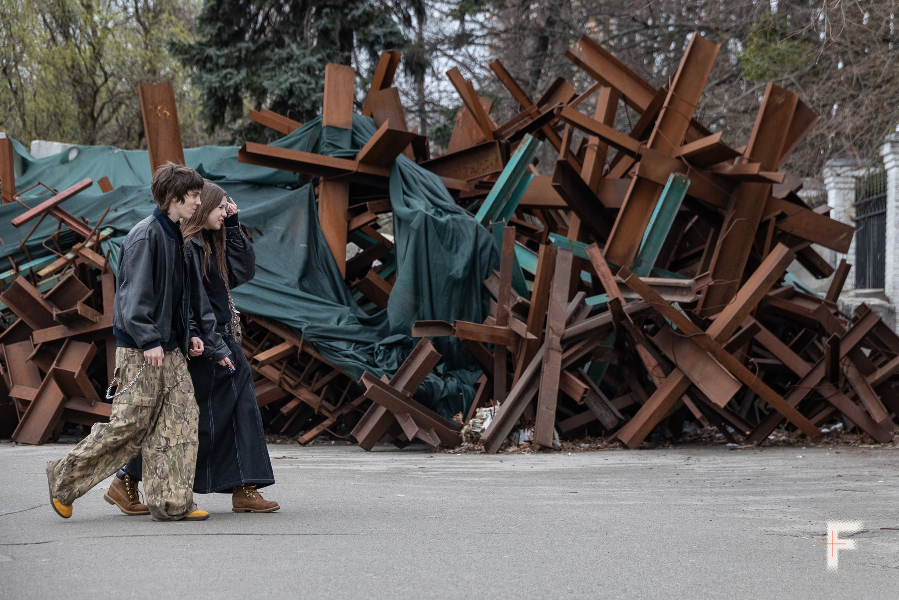 Протитанкові їжаки в Києві
