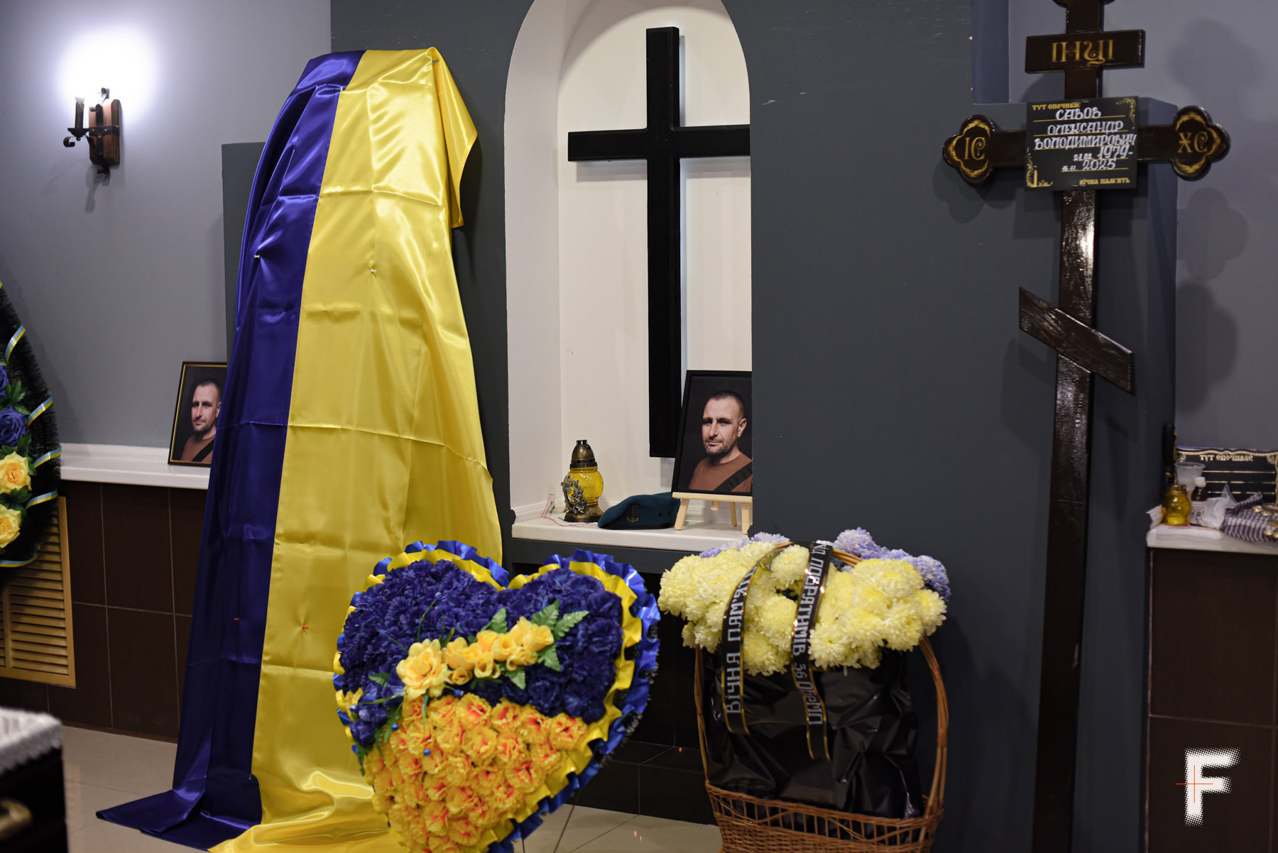 «‎Полон вбиває навіть після звільнення»‎: наслідки тортур зупинили серце захисника Маріуполя Олександра Савова