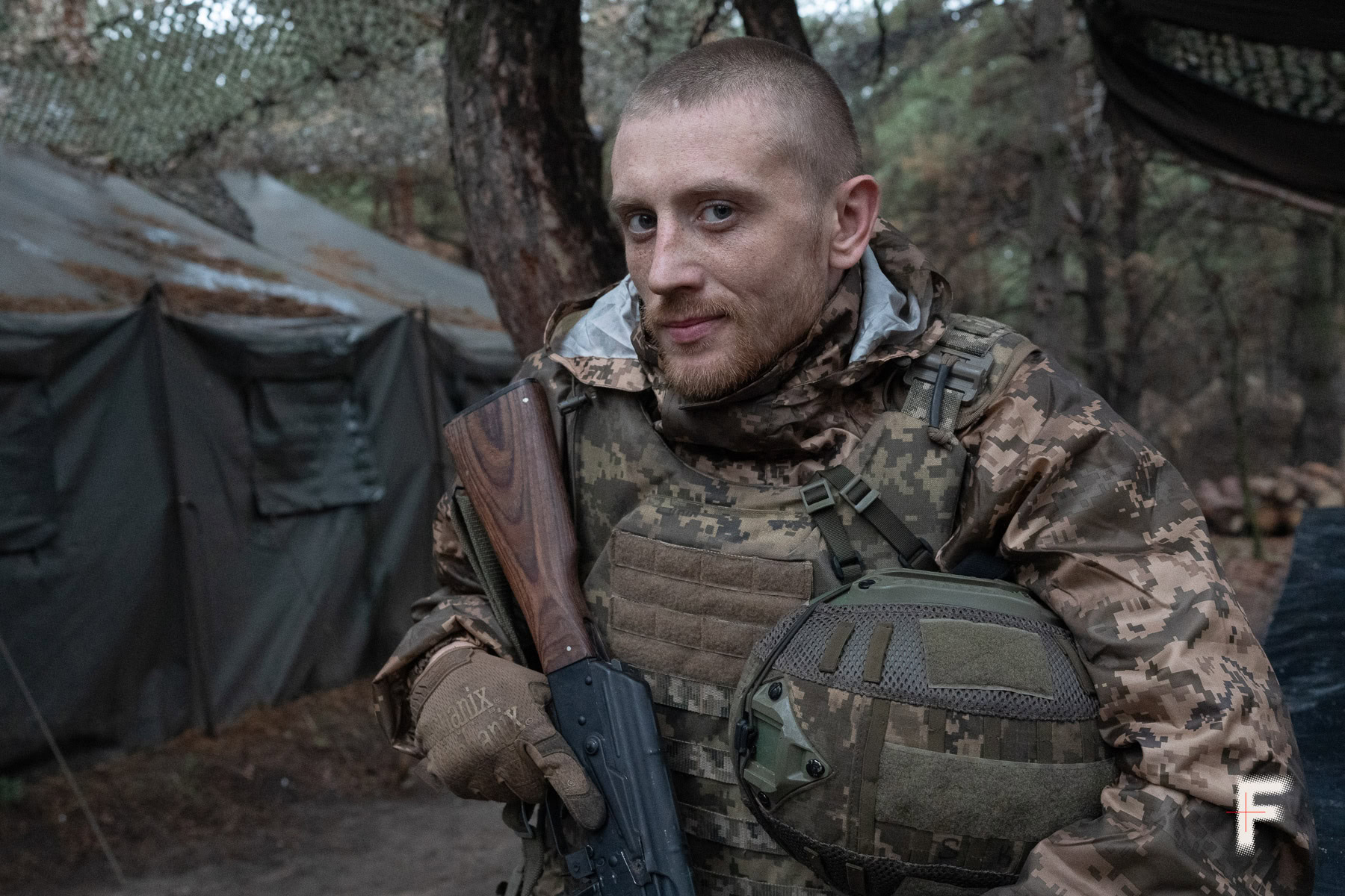 Новоспечений піхотинець Дмитро «Скін» після тренувань у Донецькій області, 11 листопада 2025 року.