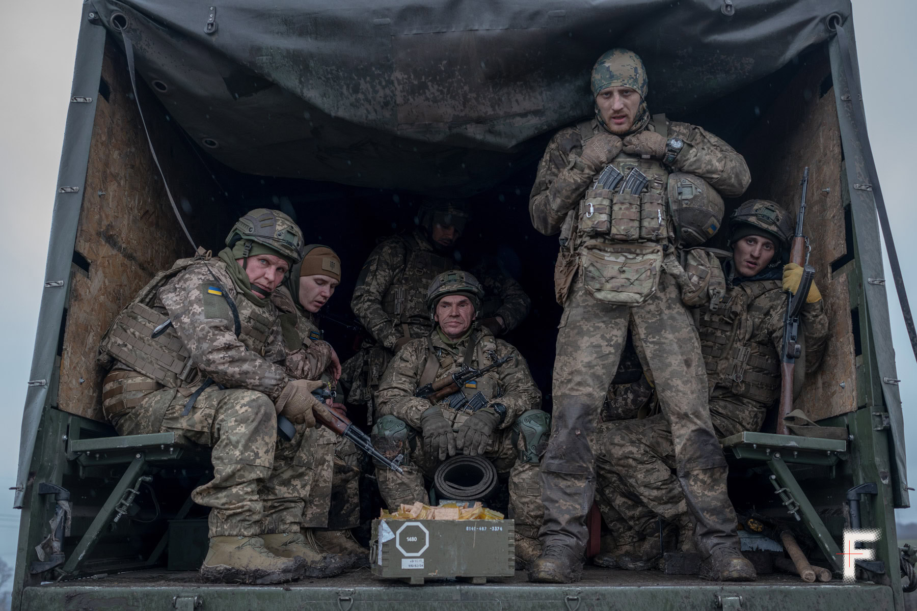 Бійці батальйону «Шквал» повертаються на базу після тренування перед штурмом, Донецька область, 11 листопада 2025 року.