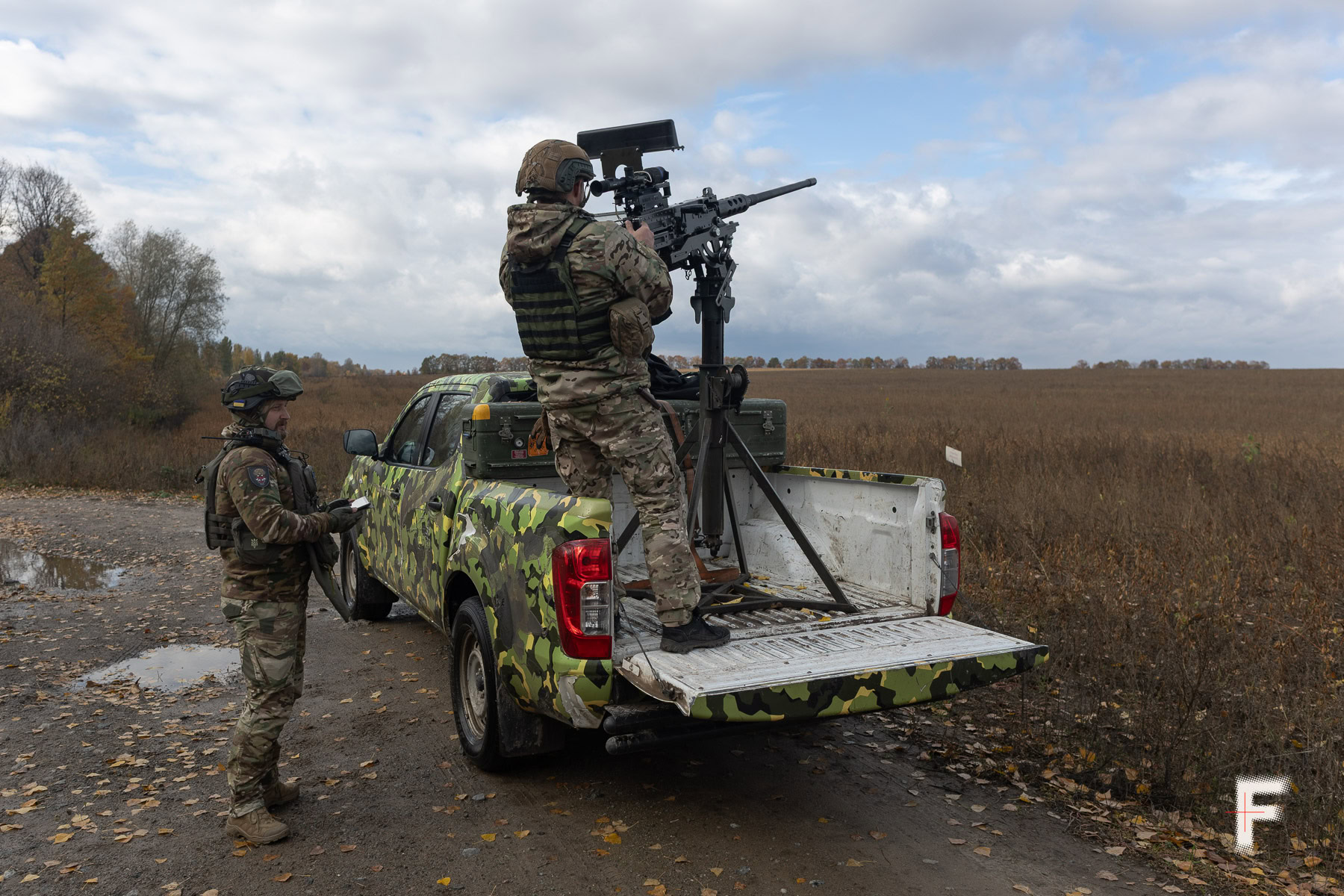 Мобільна вогнева група протиповітряної оборони 1129-го зенітного ракетного полку на бойовому чергуванні в Київській області.