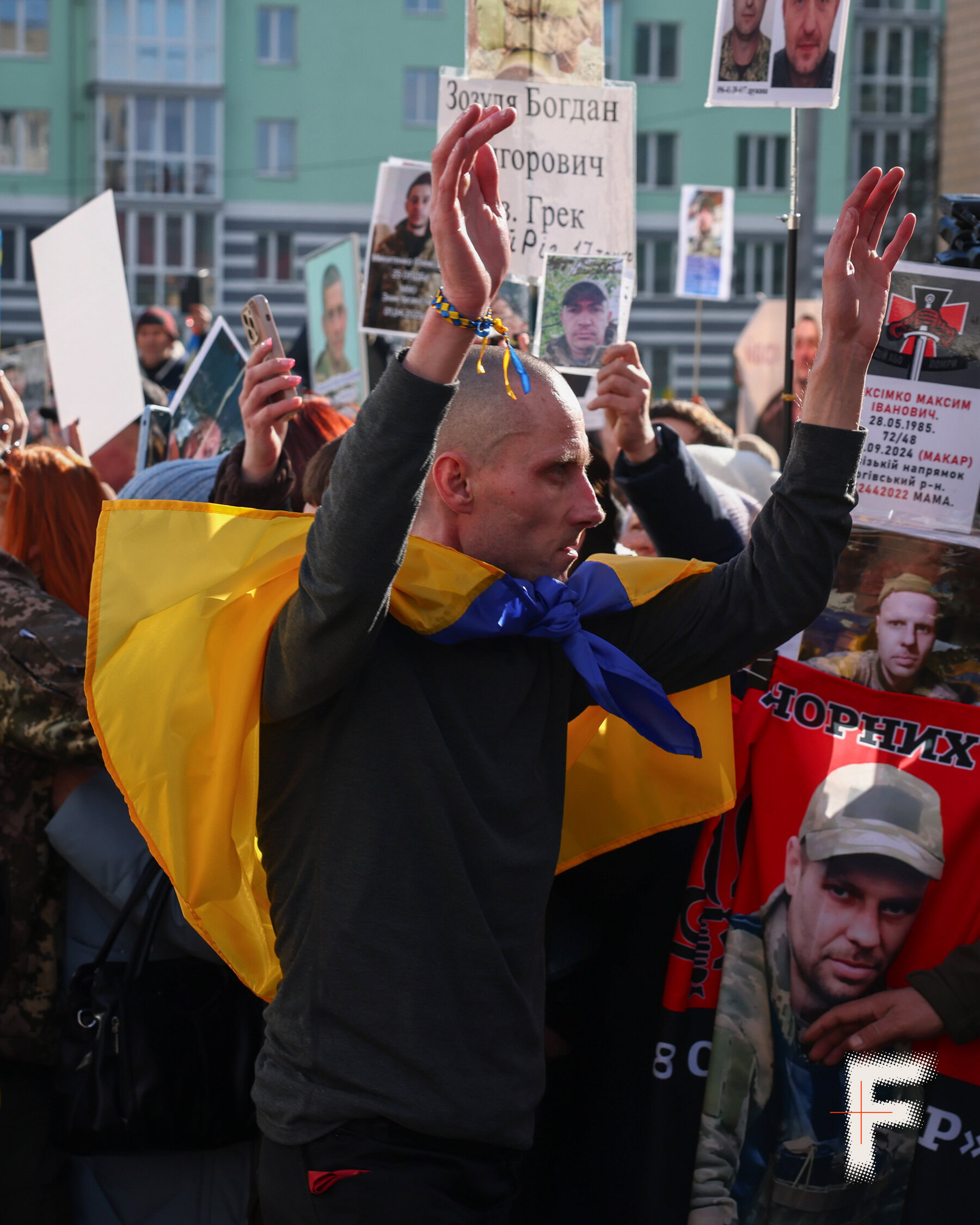 «500 на 500»: як пройшли 2 дні обміну полоненими та кого повернули додому