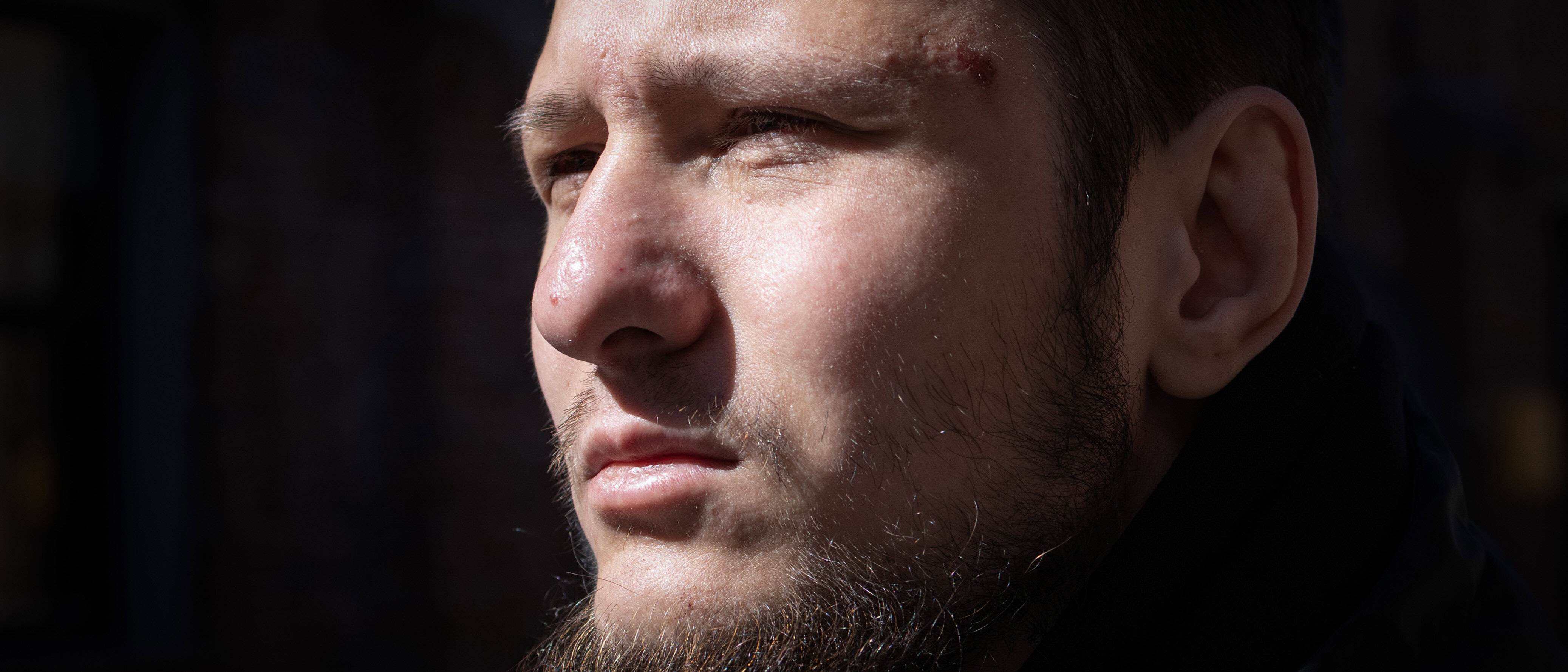 «Нові методи тортур уже не дивували» – звільнений із полону морпіх