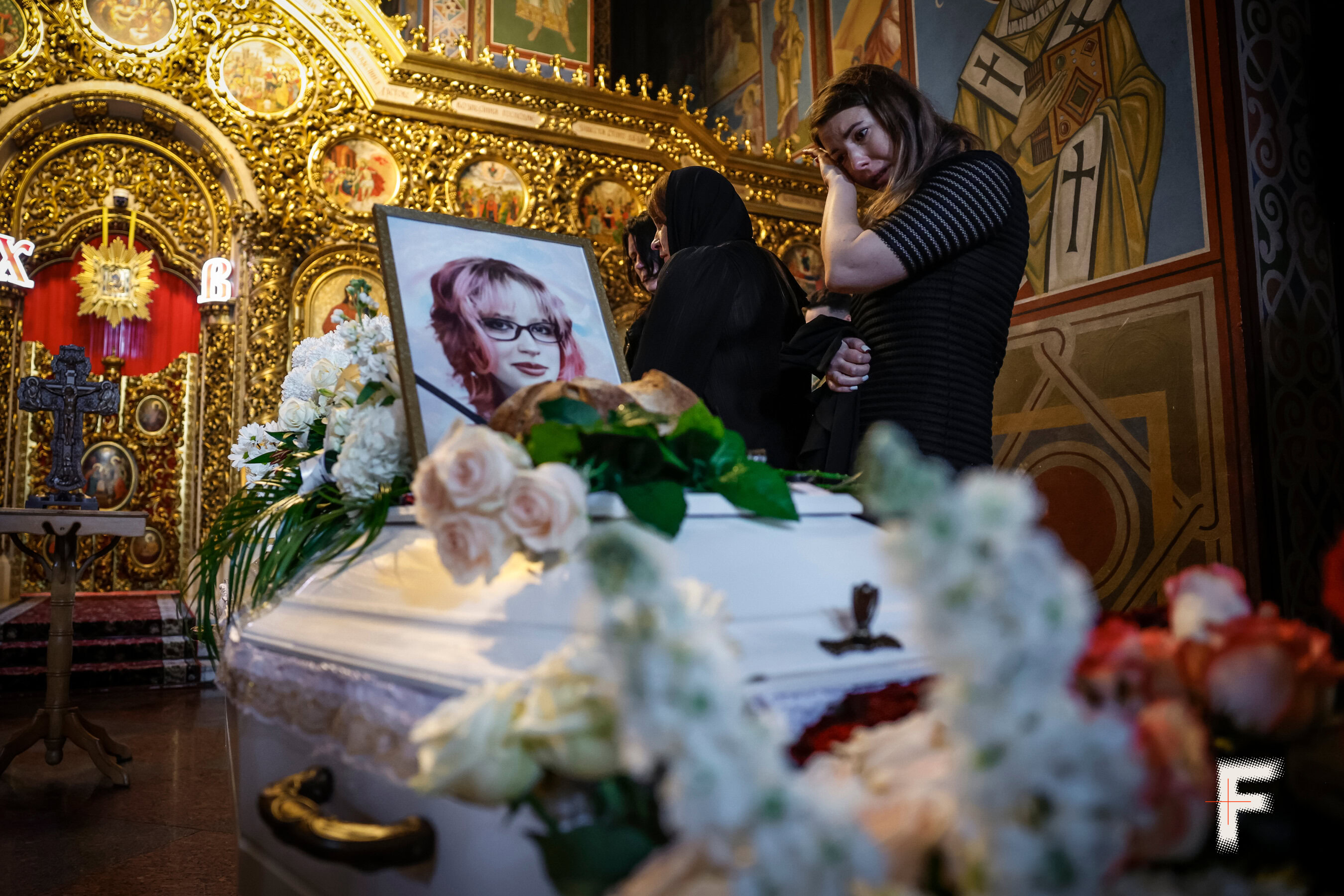 «Ми не маємо ховати своїх друзів»: війна двічі вдарила по одній родині