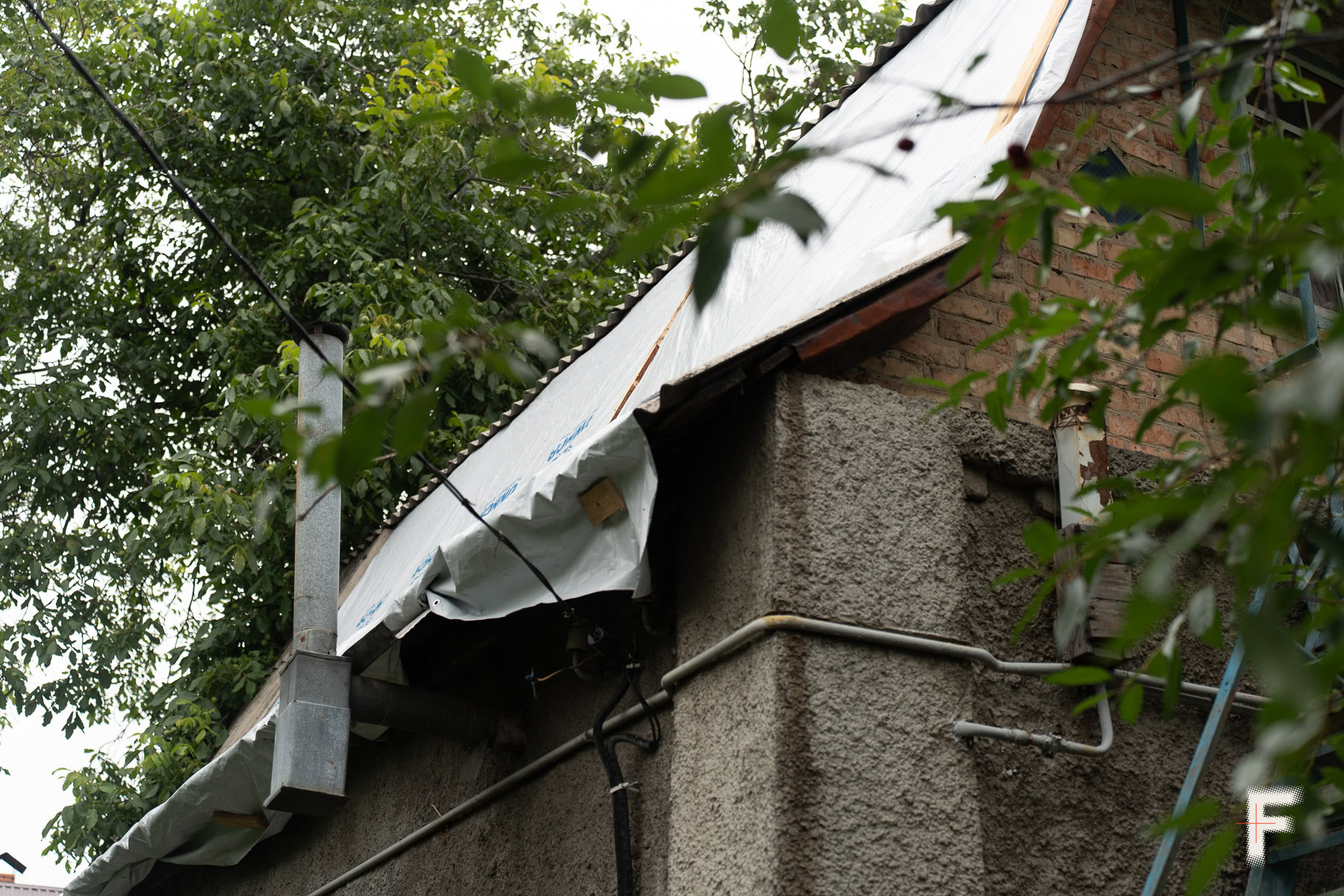 Після трагедії: як живе Вишневе, де детонація знищила сотні будинків